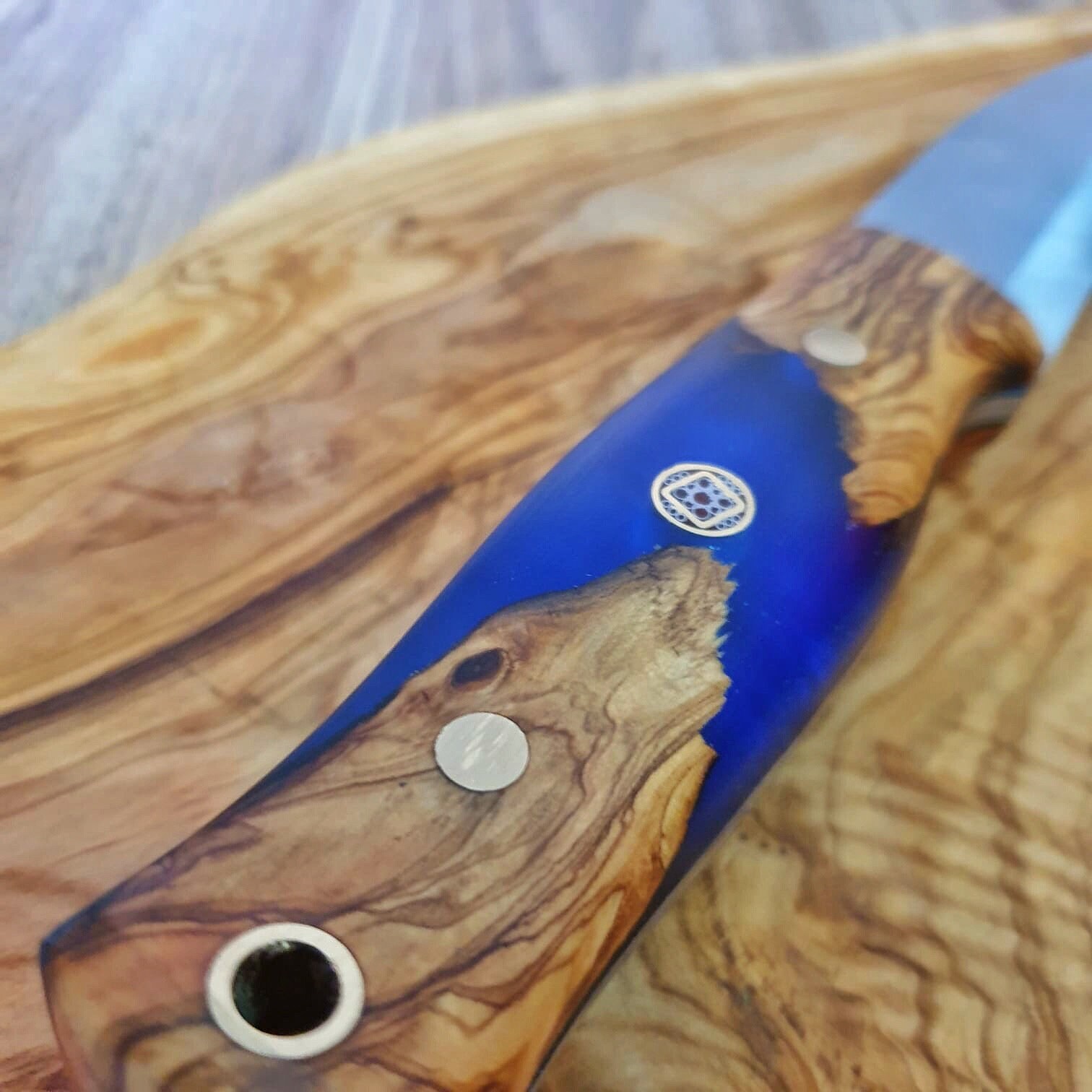 Hunting Knife N690 Steel Olive Wood & Epoxy Handle Etsy