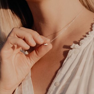Alba Silver Fish Pendant Necklace | Silver