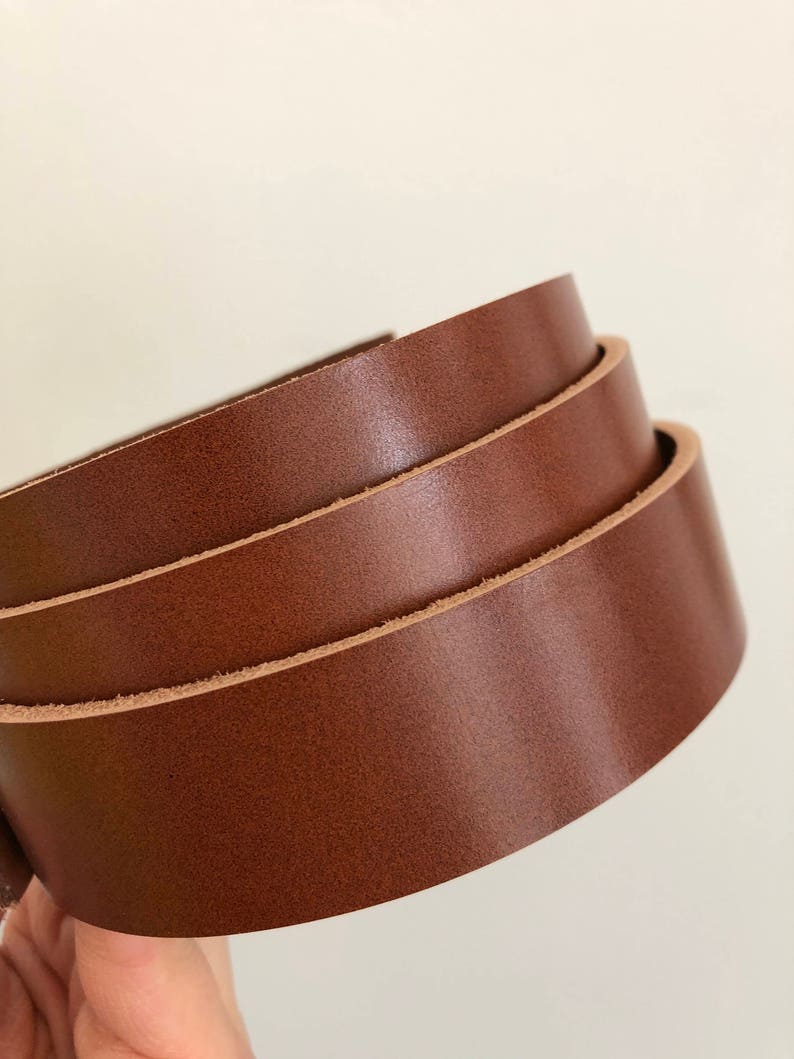 Correa de cuero para brida inglesa color castaño: grano completo, bronceado vegetal, 50" de largo imagen 2