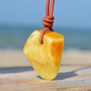 white amber pendant amulet for men, raw Baltic amber stone, roh weiss bernstein kette, amber jewelry gift for men or women