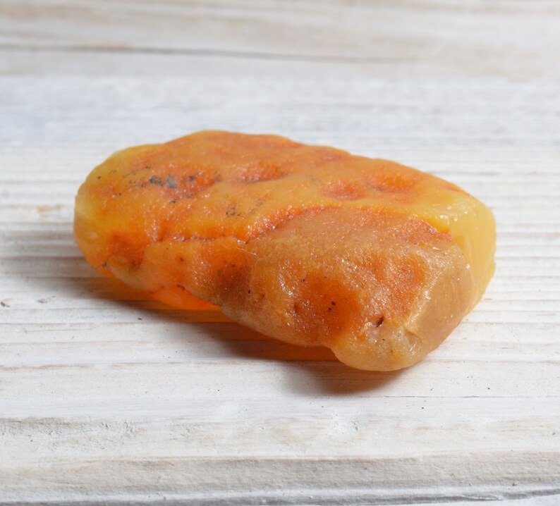 Raw Baltic amber piece amber for pendant necklace 13.1 grams unpolished amber stone