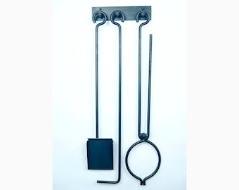 Le Minimaliste MURAL TRIO TONG Fireplace tool set Fire poker Shovel Log Tong Wrought iron Forged Modern Design Contemporary Style Mcm Decor