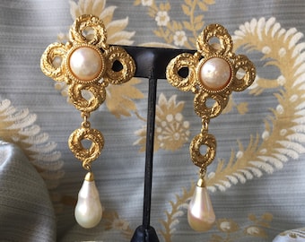 【VINTAGE HOLLYWOOD】Mini Ball Pearl Earrings★ピアス VINTAGE HOLLYWOOD】Mini Ball Pearl Earrings☆ピアス (VINTAGE