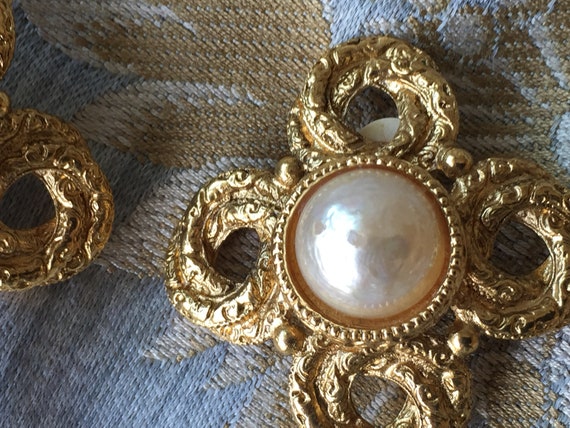 Yves Saint Laurent earrings hanging baroque pearl… - image 4