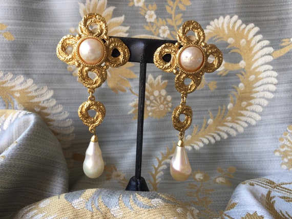 Yves Saint Laurent earrings hanging baroque pearl… - image 1