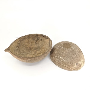 Tigela/copo de coco – ótimo para uma vela