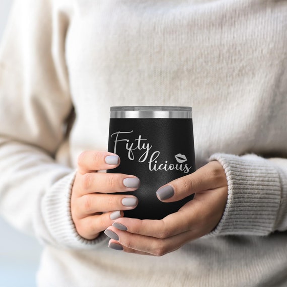 Personalisiertes Geschenk Zum 50. Geburtstag Für Frauen – Edelstahl-Becher 'zurück In 1975'
