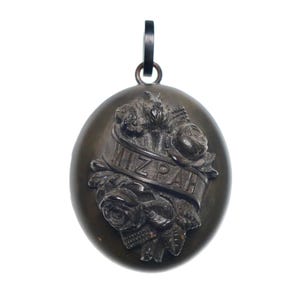 Antique Victorian MIZPAH black Vulcanite ebonite photo locket pendant