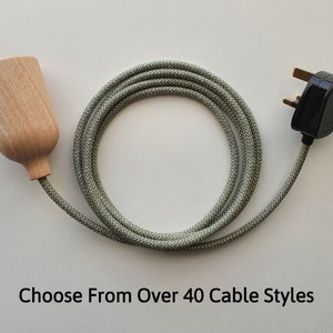 Wooden Plug in Pendant Light - Fabric Cable, Lamp Holder and Plug - E27 Edison Screw - Scandi Modern Solid Wood - duggi Design
