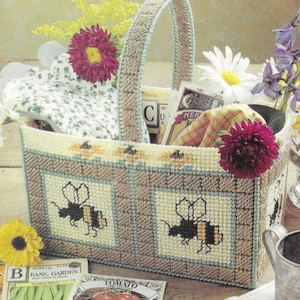 Bee Basket Plastic canvas pattern PDF