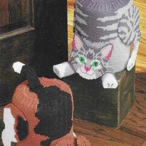 Dog or Cat Doorstop Plastic canvas pattern PDF