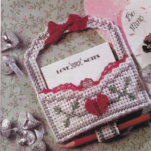 Magnetic Message Center plastic canvas pattern PDF
