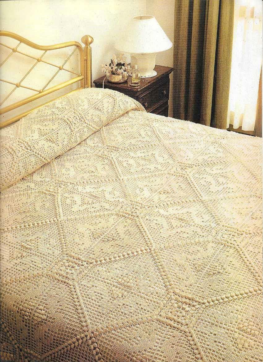 Vintage crochet nob hill Bedspread