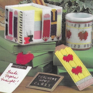 Teacher Desk Set plastic canvas PDF