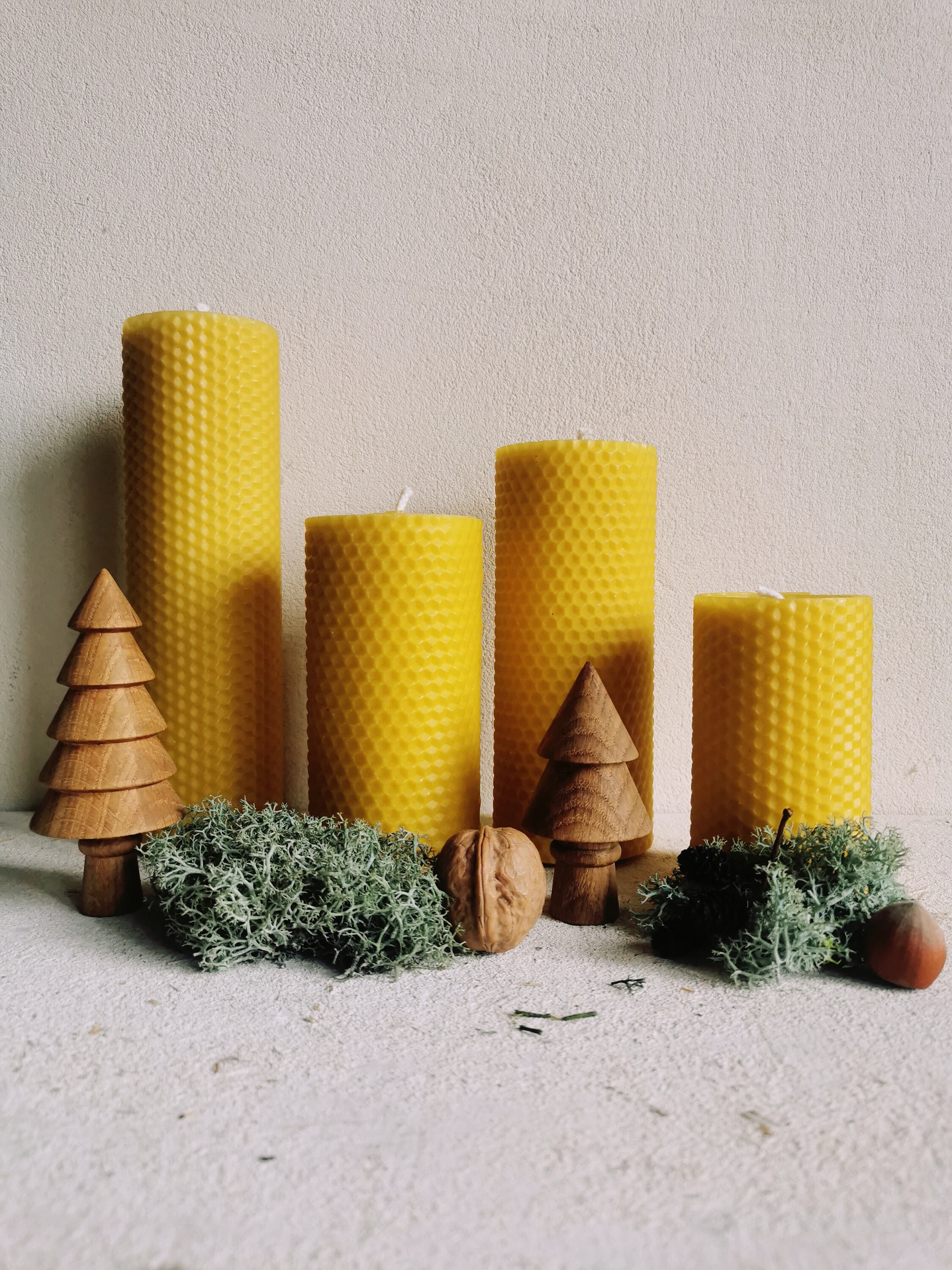 IVSUN Kit de fabrication de bougies kit bougie a faire soi meme adulte avec  de la cire d'abeille, huiles essentielles comme cadeau fête des mères :  : Cuisine et Maison