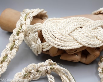 Handfasting Cord - Celtic 'Nine Knots' Design - Ivory with green accents - Custom Infinity Love Knot wedding handtying cord/ribbon/rope/sash