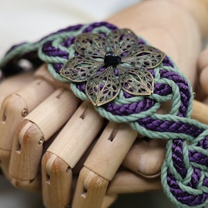 Cordone per la cerimonia di unione delle mani - 'Talisman Viola e Verde' - Cordone nuziale celtico personalizzato con nodo d'amore e cristalli