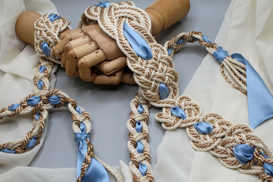 How to tie our handfasting cords – Ceotha