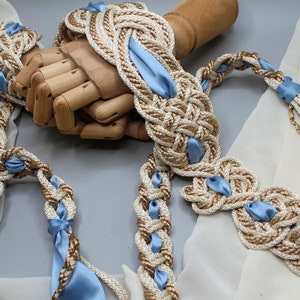 What is a handfasting cord and how to choose one?