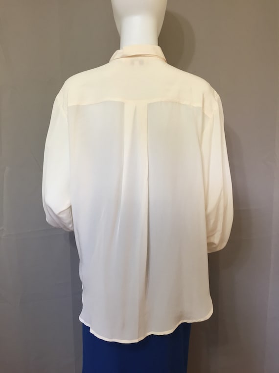 1980s Cassidy silk Blouse - image 9