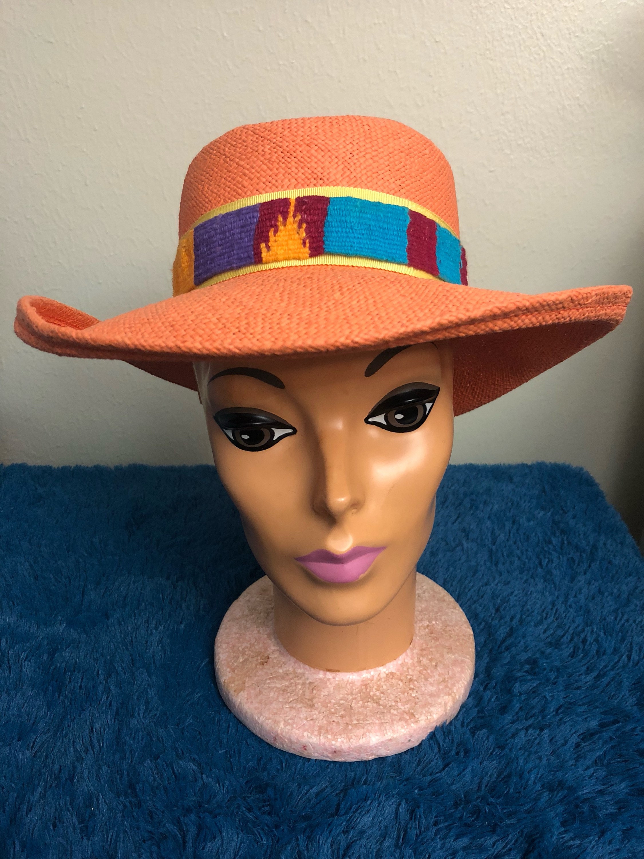 1990s Womans salmon colored sun hat. With colored accent band. Etsy 日本