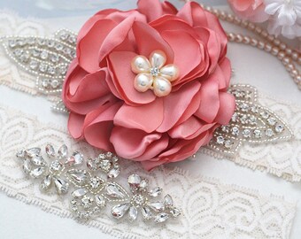 Wedding white lace garter set ,Bridal garter set , Crystal  bridal garter . Wedding garter , wedding gift