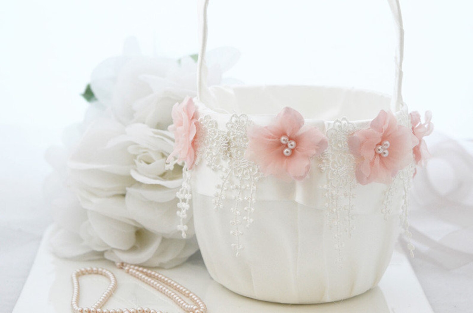 White Ring Bearer Pillow White Flower Girl Basket Pillow Etsy