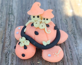 Glow in the dark Pumpkin Turtle mini figurine / Mushroom sprites Halloween figure