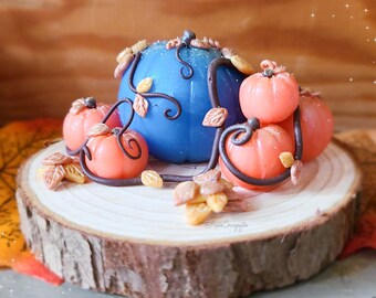 Pumpkin Patch Polymer clay figurine / Mini Pumpkin Sculptures, Autumn Decorations Cottage core, Cute Wood slab fall setting