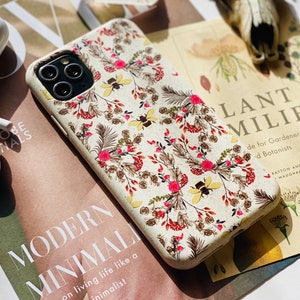 Vintage Bees Eco Friendly Biodegradable Case For iPhone 16 15 14 12 13 Mini Pro Max 7 8 SE 2020 S24 Case Zero Plastic Free Sustainable Gift