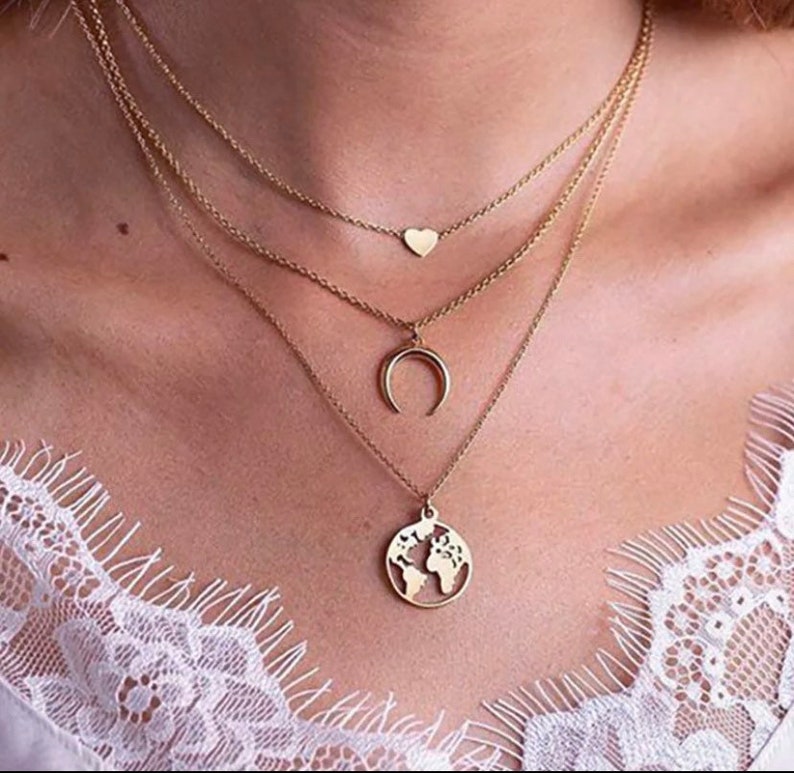 World Map Necklace Globetrotter Gold Map Pendant World Choker Etsy Canada