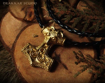 Thor's Hammer bronze Pendant