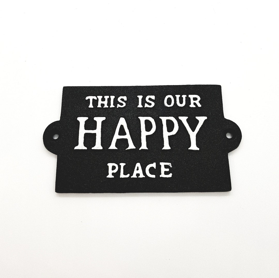 Targa Metallica Vintage 'This Is Our Happy Place' – 30,5x20,3 Cm – Decorazione Da Giardino E Portico, Resistente Alle Intemperie, Design Tedesco