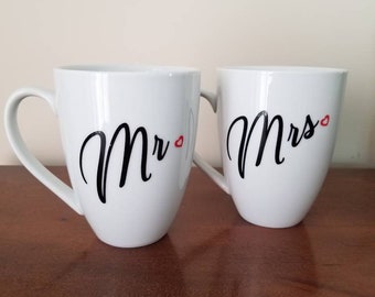 Mr. And Mrs. Mugs, Wedding gift, Christmas gift for newlyweds, gift for couples, Wedding shower gift, Mug Set, Couple Mug Set