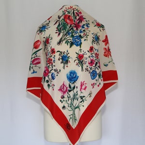 Authentic GINO FERRUZZI designer silk scarf vintage floral