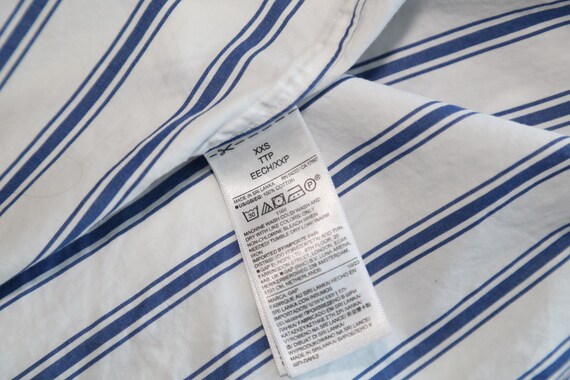 Authentic GAP cropped button down shirt vintage w… - image 6