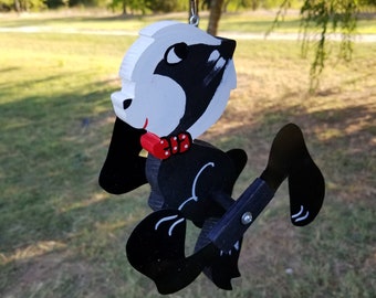 Skunk Mini Whirligig