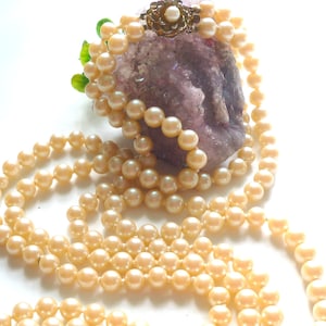 Two row pearl necklace Jackie Kennedy style - vintage 60s necklace - white glass beads - gold clasp necklace
