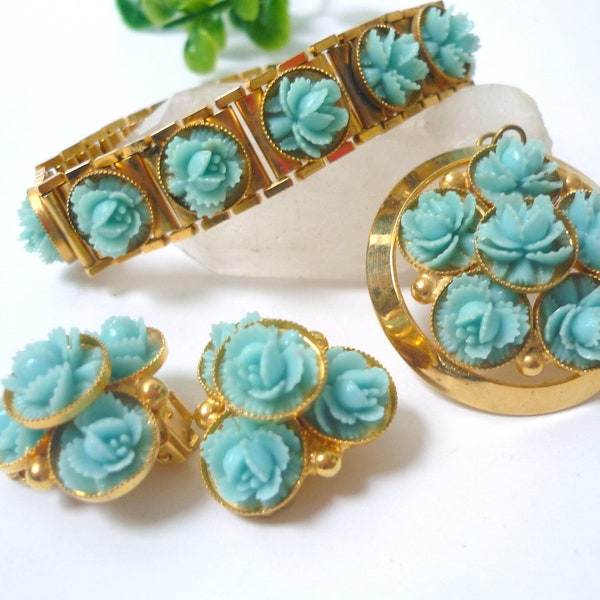 Pendentif, bracelet et  boucles d'oreilles  vintages-  ensemble fleurs lucites turquoises - bracelet années 60-  ensemble bijoux vintages