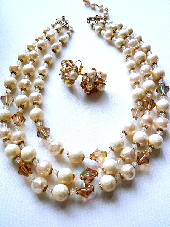 Collier vintage Jackie Kennedy- perles couleurs b… - image 1
