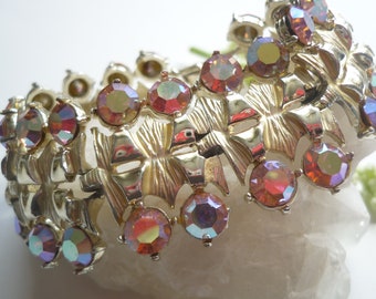 Bracelet vintage  années 60 - bracelet vintage soirée - bracelet vintage avec pierres du rhin - bracelet  articulé- bracelet irisé