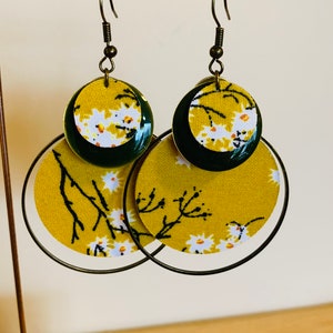 Earrings in fabric, brass fittings and enamelled sequins