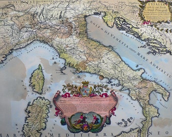 Italy - Italy 1695 - Antique map of Europe - Hand colored