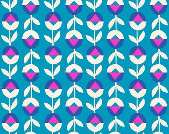 ¡En existencia! Cadena de flores Eye Candy de Ruby Star Society en cerúleo RS5161 20 - Tela con precio por media yarda, cortada en una pieza continua