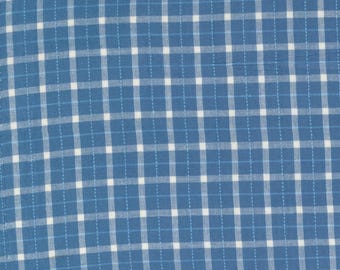 Tejidos de mezclilla y margaritas, cuadros vaqueros azules de Fig Tree para Moda 12222 20: tela vendida en incrementos de media yarda, cortada de forma continua