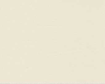 Moda Bella Solid in Eggshell 9900 281 - Sold in Half Yard Increments, Cut Continuously