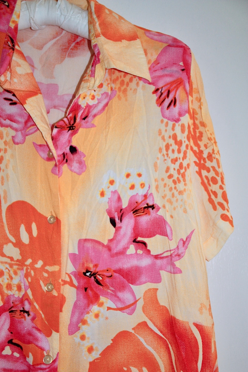 toller Stoff und tolle Farben Iveta Size SM perfect Condition ! SM super Zustand Vintage Hawaiihemd Gr