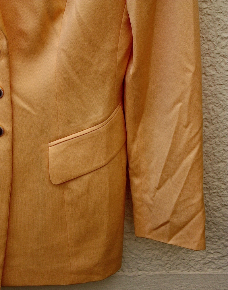 gold Buttons Samy perfect Condition Vintage Escada Blazer in Hellorange Super Zustand oversized Gr.SM SIZE SM