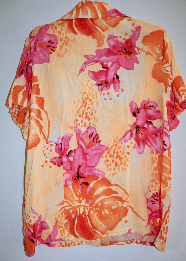 toller Stoff und tolle Farben Iveta Size SM perfect Condition ! SM super Zustand Vintage Hawaiihemd Gr
