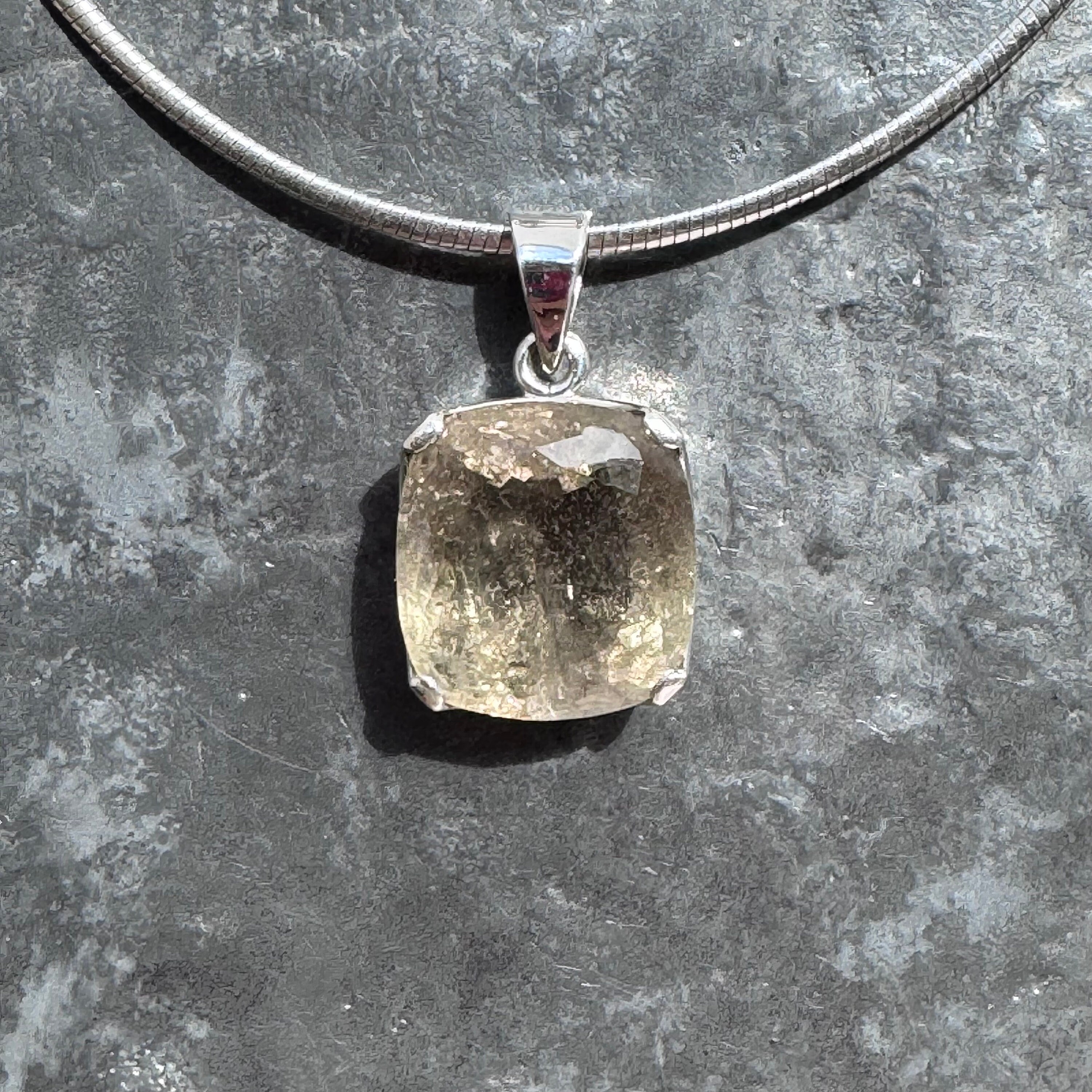 Heliodor Pendant Golden Heliodor Beryl Pendant Golden Beryl Pendant Filigree Deign Heliodor Pendant Etsy Canada
